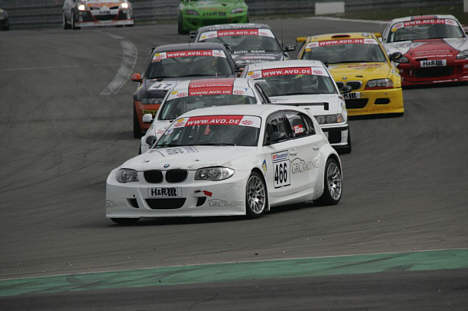 GRC Racings BMW 120d med blandt andet Jan Kalmar og Jacob S. T. Thomsen på kørerbesætningen.